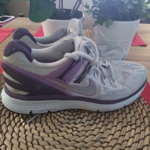 Nike Lunar eclipses 3 women's size 10.5 - Picture 3 of 11